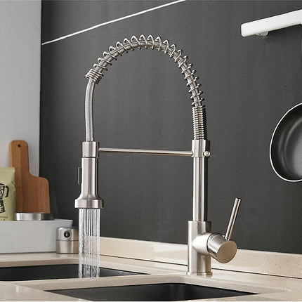 Premium Kitchen Faucet – 360° Swivel, Single Lever, Pull-Out Spray