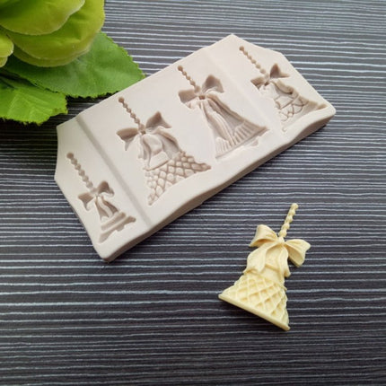 2 PCS Christmas Bells Chocolate Candy Cookie Cake Decorating Tools DIY Baking Fondant Food Grade Silicone Mold - DealBuddy