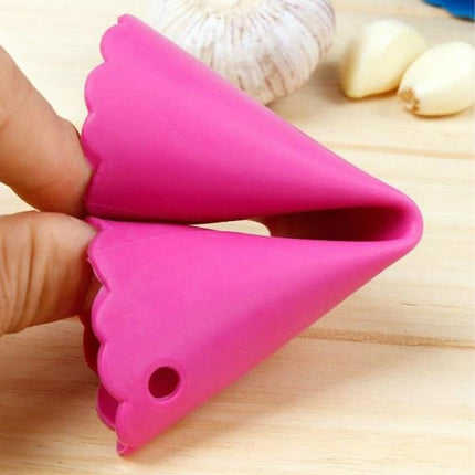 2 PCS Kitchen Peeling Garlic Press Garlic Peeler Does Not Hurt the Hand Silicone Garlic Peeler - DealBuddy