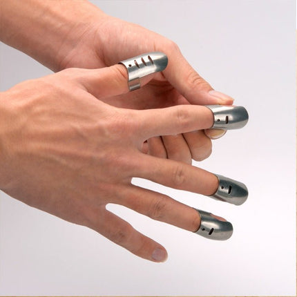 4 PCS / Set Adjustable Stainless Steel Finger Hand Guard Finger Protector Knife Slice Chop Safe Cooking Tools - DealBuddy