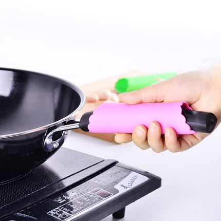 5 PCS Soft Resin Tube Shaped Reusable Magic Handheld Rolling Garlic Peeler Kitchen Tools (Random Color Delivery) - DealBuddy