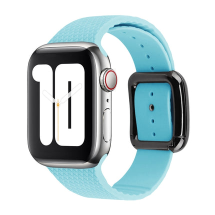 Black Buckle Silicone Watchband For Apple Watch Series, 7 45mm / 6&SE&5&4 44mm / 3&2&1 42mm - DealBuddy