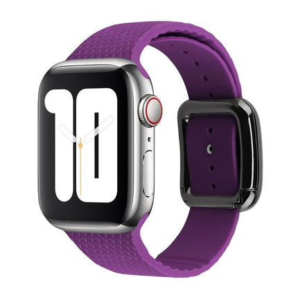 Black Buckle Silicone Watchband For Apple Watch Series, 7 45mm / 6&SE&5&4 44mm / 3&2&1 42mm - DealBuddy