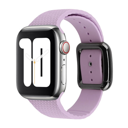 Black Buckle Silicone Watchband For Apple Watch Series, 7 45mm / 6&SE&5&4 44mm / 3&2&1 42mm - DealBuddy