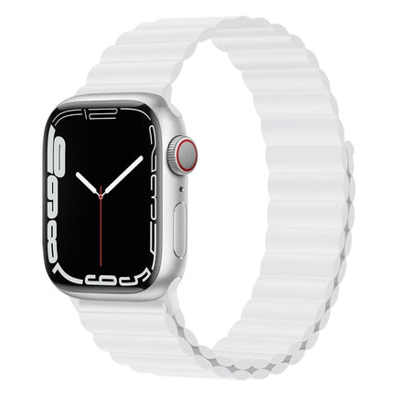 Silicone Magnet Watch Band For Apple Watch Series, 7 45mm / 6&SE&5&4 44mm / 3&2&1 42mm, 7 41mm / 6&SE&5&4 40mm / 3&2&1 38mm - DealBuddy
