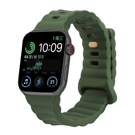 Reverse Buckle Silicone Watch Band, For Apple Watch Ultra 49mm / Series 8&7 45mm / SE 2&6&SE&5&4 44mm / 3&2&1 42mm, For Apple Watch Series 8&7 41mm / SE 2&6&SE&5&4 40mm / 3&2&1 38mm - DealBuddy