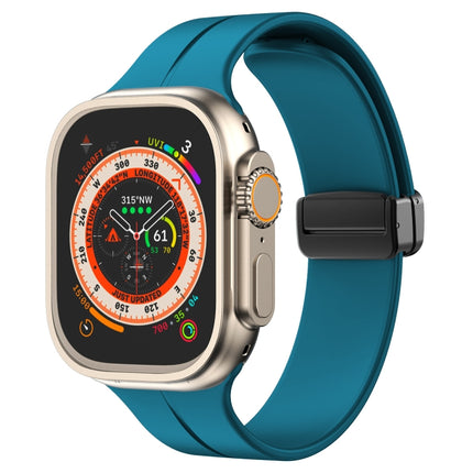 Solid Color Silicone Watch Band, For Apple Watch Ultra 49mm / Series 8&7 45mm / SE 2&6&SE&5&4 44mm, For Apple Watch Series 8&7 41mm / SE 2&6&SE&5&4 40mm / 3&2&1 38mm