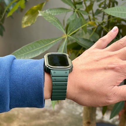 Silicone Integrated Frame Watch Band, For Apple Watch Series 8&7 41mm / SE 2&6&SE&5&4 40mm, For Apple Watch Ultra 49mm, For Apple Watch Series 8&7 45mm / SE 2&6&SE&5&4 44mm - DealBuddy