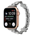 5-petaled Flower Zinc Alloy Chain Watch Band, For Apple Watch Series 8 41mm, For Apple Watch Series 8 45mm, For Apple Watch SE 2022 40mm, For Apple Watch SE 2022 44mm, For Apple Watch Series 7 41mm, For Apple Watch Series 7 45mm