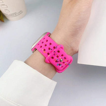 Hole Style Butterfly Buckle Camouflage Silicone Watch Band, For Apple Watch Series 8 41mm, For Apple Watch Series 8 45mm, For Apple Watch SE 2022 40mm, For Apple Watch SE 2022 44mm