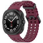 xDfind Ocean Hole Dual Buckle Silicone Watch Band