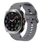 For Samsung Galaxy Watch8 Classic 46mm / Watch8 44mm / 40mm xDfind Wavy Grain Stitched Silicone Watch Band