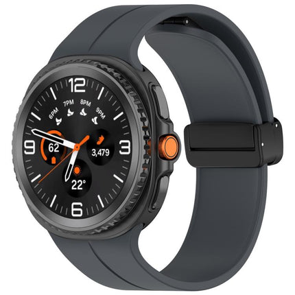 xDfind Fold Black Buckle Magnetic Silicone Watch Band