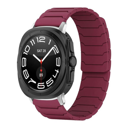 xDfind Magnetic Silicone Watch Band - DealBuddy