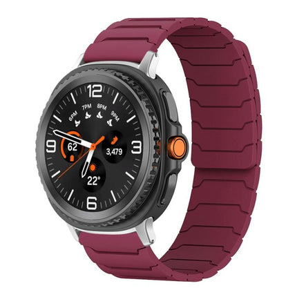 xDfind Magnetic Silicone Watch Band - DealBuddy