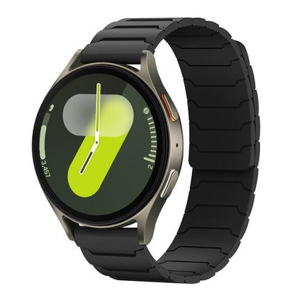 xDfind Magnetic Silicone Watch Band