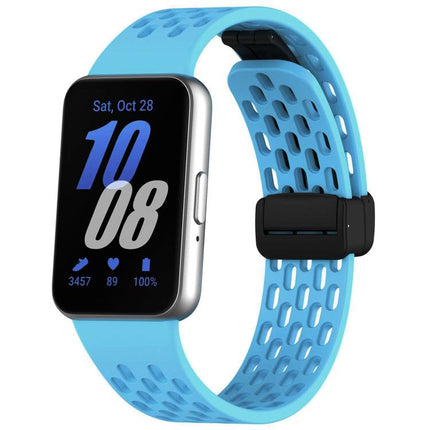 xDfind Hole Style Magnetic Black Buckle Silicone Watch Band