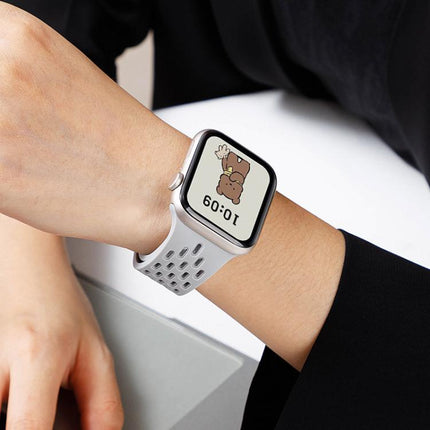 xDfind Magnetic Clasp Silicone Watch Band - DealBuddy