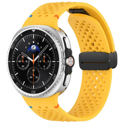 xDfind Magnetic Black Buckle Honeycomb Breathable Silicone Watch Band