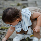 Grey-blue Vertical Stripes