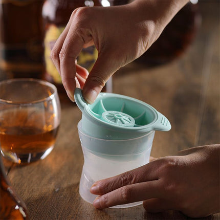 Home Spherical Ice Lattice Whisky Wine Ice Cube Maker Silicone Trays Mold with Cover