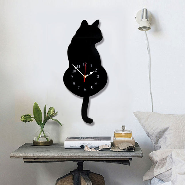 42x18cm Home Office Bedroom Decoration Battery Operated Cat Shaped Wall Clock with Swinging Tails