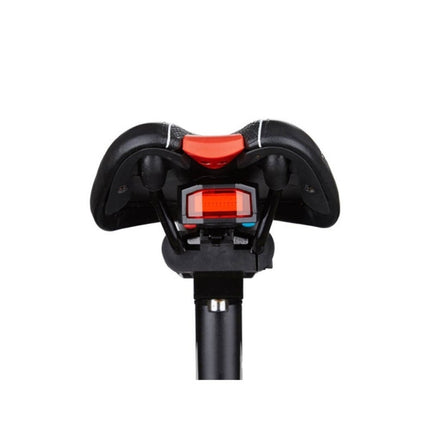 IP65 Waterproof USB Rechargeable Smart COB LED Alarm Bicycle Rear Light Taillight with Remote Control, Control Distance: 1-100m