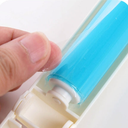 Portable Mini Sticky Silicone Washable Hair Remover, Random Color Delivery