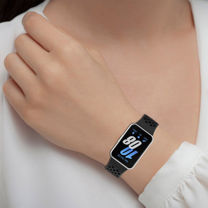 For Samsung Galaxy Fit 3 Hole Style Magnetic Folding Buckle Silicone Watch Band