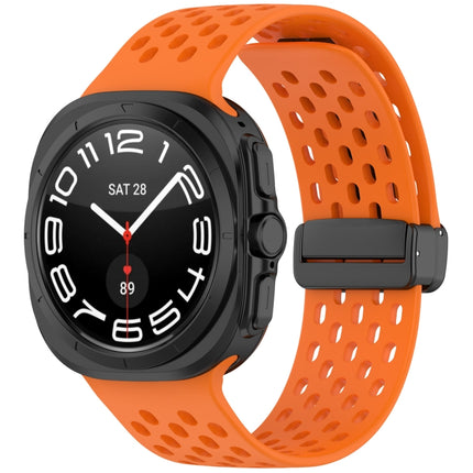 For Samsung Galaxy Watch Ultra 47mm Hole Style Magnetic Folding Buckle Silicone Watch Band, Light Gray, Black, Starlight, Pink, Orange, Dark Blue, Dark Green, White - DealBuddy