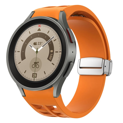Richard Magnetic Folding Silver Buckle Silicone Watch Band, For Sansung Galaxy Watch 5 Pro 45mm, For Samsung Galaxy Watch 7 40 / 44mm, For Samsung Galaxy Watch 6 Classic 43 / 47mm - DealBuddy