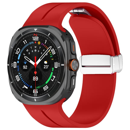 For Samsung Galaxy Watch Ultra 47mm / Ultra 2025 Groove Magnetic Folding Silver Buckle Silicone Watch Band - DealBuddy