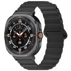 For Samsung Galaxy Watch Ultra 47mm Spot Pattern Two Color Magnetic Silicone Watch Band