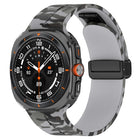 For Samsung Galaxy Watch Ultra 47mm Magnetic Folding Buckle Silicone Watch Band
