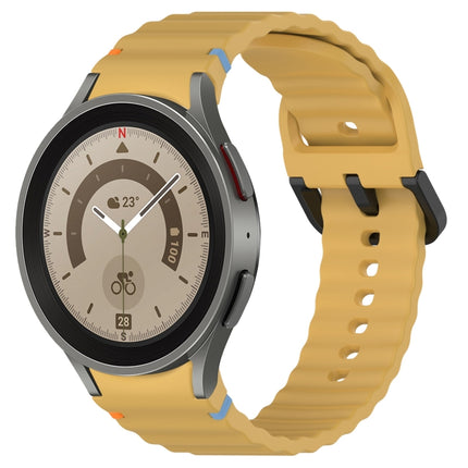 Wavy Grain Stitched Black Buckle Silicone Watch Band