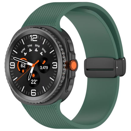 Small Plaid Texture Magnetic Buckle Silicone Watch Band