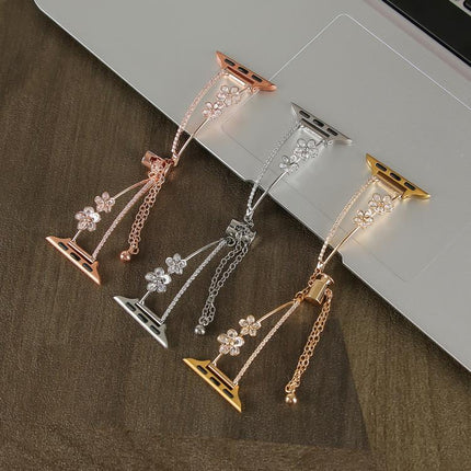 Copper-Inlaid Zircon 5-petal Flower Bracelet Watch Band, For Apple Watch 46mm / 49mm / 45mm / 44mm, For Apple Watch 42mm / 41mm / 40mm / 38mm - DealBuddy