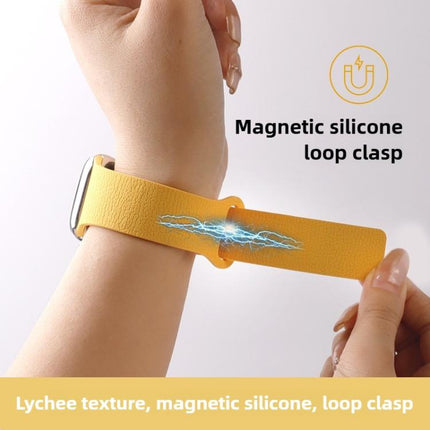 Lychee Pattern Magnetic Loop Silicone Watch Band - DealBuddy