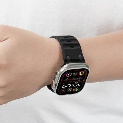 Customised Step-Style Solid Colour Silicone Watch Band, For Apple Watch 49mm / 46mm / 45mm / 44mm - DealBuddy