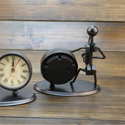 Iron Stainless Steel Small Table Clock Retro Personality Clock Birthday Gift