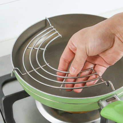 Semi-Circular Stainless Steel Drain Rack Kitchen Steamed Vegetables Rack, Size: Large 30cm