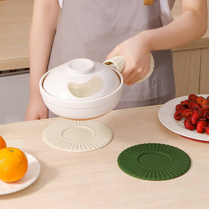 Household Silicone Heat Insulation Mat Kitchen High Temperature Resistant Baking Placemats - DealBuddy