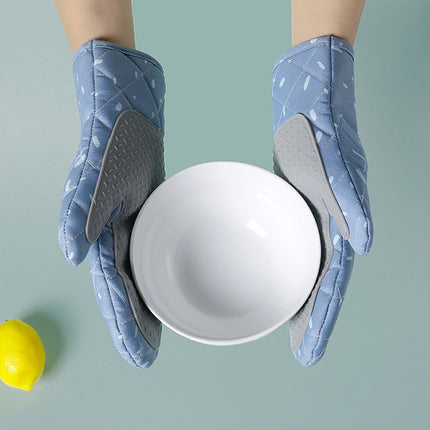 Kitchen Microwave Oven Thickened Silicone Heat-resistant Baking Special Insulation and Anti-scalding Gloves - DealBuddy