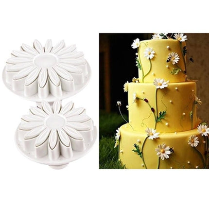 Cake Decorating Tools Fondant Plunger Cutters Biscuit Cake Mold Bakeware Accessories - DealBuddy