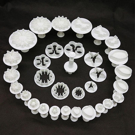 Cake Decorating Tools Fondant Plunger Cutters Biscuit Cake Mold Bakeware Accessories - DealBuddy