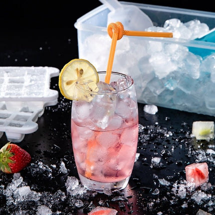 Household Silicone Ice Box With Lid Ice Cube Mold Refrigerator Ice Lattice Quick Freezer Random Color Delivery - DealBuddy
