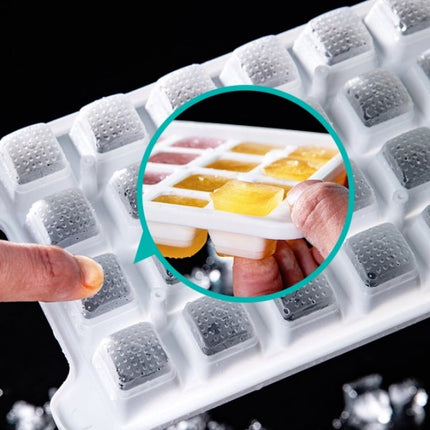Household Silicone Ice Box With Lid Ice Cube Mold Refrigerator Ice Lattice Quick Freezer Random Color Delivery - DealBuddy