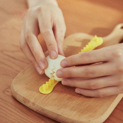 Lace Egg Cutter DIY Egg Mold Kitchen Salad Making Tools - DealBuddy