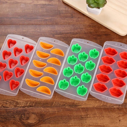 Love Shaped Silicon Ice Cube Tray / Ice Mold Random Color - DealBuddy