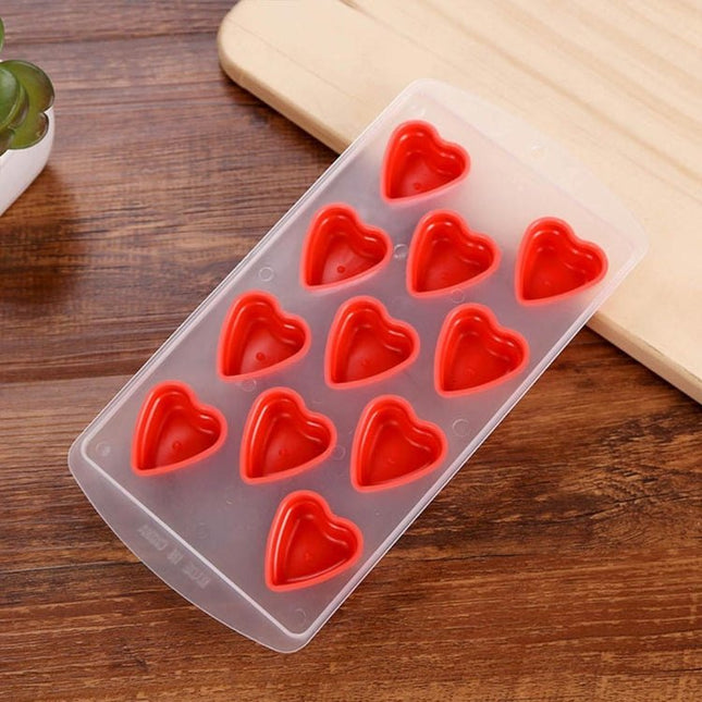 Love Shaped Silicon Ice Cube Tray / Ice Mold Random Color - DealBuddy